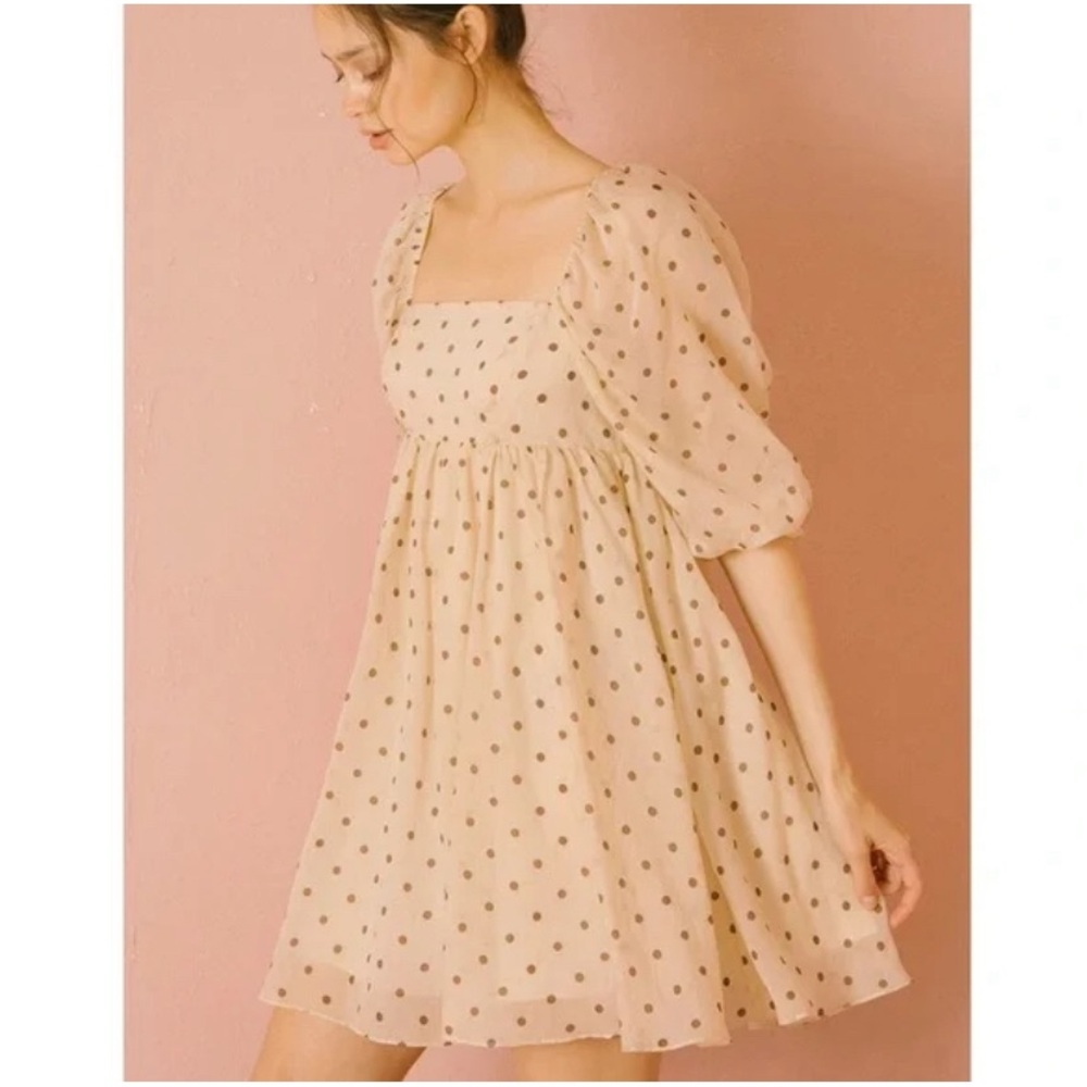 Storia Polka Dot Baby Doll Dress with puffy sleeves size large